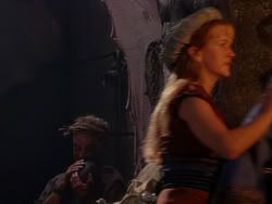 extant_XenaWarriorPrincess_1x11-TheBlackWolf_02867