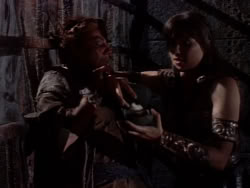 extant_XenaWarriorPrincess_1x11-TheBlackWolf_02891