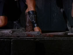 extant_XenaWarriorPrincess_1x11-TheBlackWolf_03060