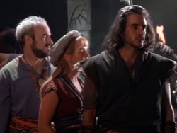 extant_XenaWarriorPrincess_1x11-TheBlackWolf_03222