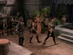 extant_XenaWarriorPrincess_1x11-TheBlackWolf_03296