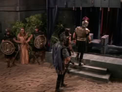 extant_XenaWarriorPrincess_1x11-TheBlackWolf_03299