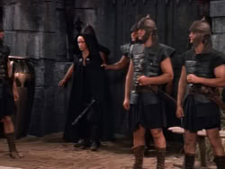 extant_XenaWarriorPrincess_1x11-TheBlackWolf_03349