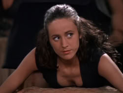 extant_XenaWarriorPrincess_1x11-TheBlackWolf_03376