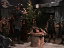 extant_XenaWarriorPrincess_1x11-TheBlackWolf_03386