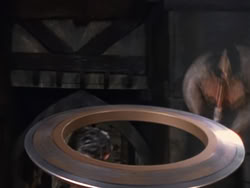 extant_XenaWarriorPrincess_1x11-TheBlackWolf_03390