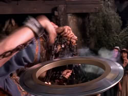 extant_XenaWarriorPrincess_1x11-TheBlackWolf_03403