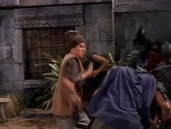 extant_XenaWarriorPrincess_1x11-TheBlackWolf_03456