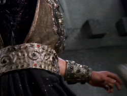 extant_XenaWarriorPrincess_1x11-TheBlackWolf_03463