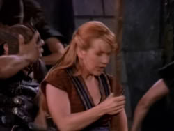 extant_XenaWarriorPrincess_1x11-TheBlackWolf_03477