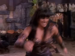extant_XenaWarriorPrincess_1x11-TheBlackWolf_03503