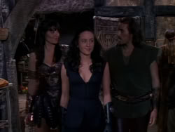 extant_XenaWarriorPrincess_1x11-TheBlackWolf_03564