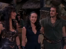 extant_XenaWarriorPrincess_1x11-TheBlackWolf_03571