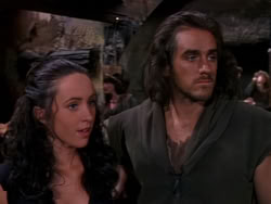 extant_XenaWarriorPrincess_1x11-TheBlackWolf_03625
