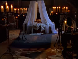 extant_XenaWarriorPrincess_1x12-BewareGreeksBearingGifts_0004