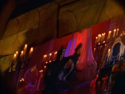 extant_XenaWarriorPrincess_1x12-BewareGreeksBearingGifts_0043