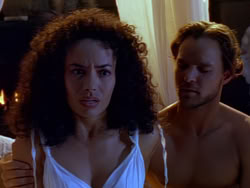 extant_XenaWarriorPrincess_1x12-BewareGreeksBearingGifts_0102