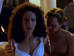 extant_XenaWarriorPrincess_1x12-BewareGreeksBearingGifts_0106