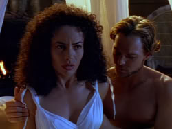 extant_XenaWarriorPrincess_1x12-BewareGreeksBearingGifts_0107