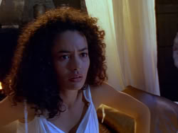 extant_XenaWarriorPrincess_1x12-BewareGreeksBearingGifts_0146