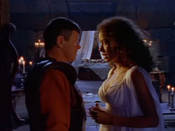 extant_XenaWarriorPrincess_1x12-BewareGreeksBearingGifts_0161