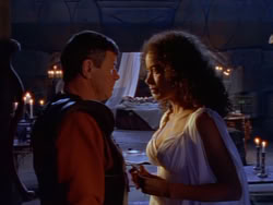 extant_XenaWarriorPrincess_1x12-BewareGreeksBearingGifts_0162