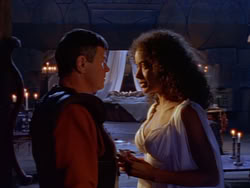 extant_XenaWarriorPrincess_1x12-BewareGreeksBearingGifts_0163