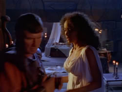 extant_XenaWarriorPrincess_1x12-BewareGreeksBearingGifts_0170
