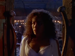 extant_XenaWarriorPrincess_1x12-BewareGreeksBearingGifts_0174