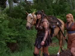 extant_XenaWarriorPrincess_1x12-BewareGreeksBearingGifts_0238