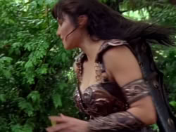extant_XenaWarriorPrincess_1x12-BewareGreeksBearingGifts_0301