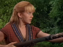 extant_XenaWarriorPrincess_1x12-BewareGreeksBearingGifts_0341