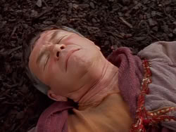 extant_XenaWarriorPrincess_1x12-BewareGreeksBearingGifts_0424