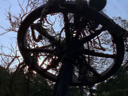 extant_XenaWarriorPrincess_1x12-BewareGreeksBearingGifts_0472