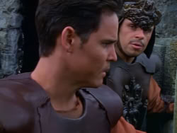 extant_XenaWarriorPrincess_1x12-BewareGreeksBearingGifts_0595