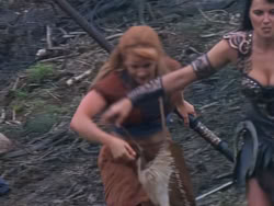 extant_XenaWarriorPrincess_1x12-BewareGreeksBearingGifts_0627