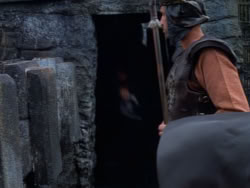 extant_XenaWarriorPrincess_1x12-BewareGreeksBearingGifts_0633