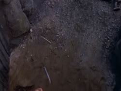 extant_XenaWarriorPrincess_1x12-BewareGreeksBearingGifts_0692