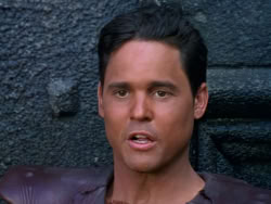 extant_XenaWarriorPrincess_1x12-BewareGreeksBearingGifts_0714