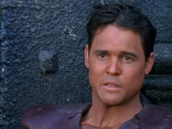 extant_XenaWarriorPrincess_1x12-BewareGreeksBearingGifts_0721
