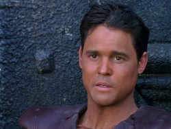 extant_XenaWarriorPrincess_1x12-BewareGreeksBearingGifts_0722