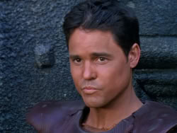 extant_XenaWarriorPrincess_1x12-BewareGreeksBearingGifts_0727