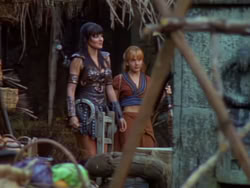 extant_XenaWarriorPrincess_1x12-BewareGreeksBearingGifts_0820