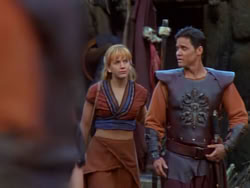 extant_XenaWarriorPrincess_1x12-BewareGreeksBearingGifts_0833