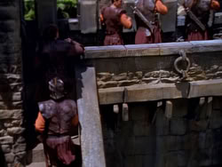 extant_XenaWarriorPrincess_1x12-BewareGreeksBearingGifts_0897