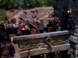 extant_XenaWarriorPrincess_1x12-BewareGreeksBearingGifts_0903
