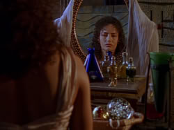 extant_XenaWarriorPrincess_1x12-BewareGreeksBearingGifts_0949
