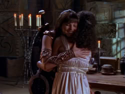 extant_XenaWarriorPrincess_1x12-BewareGreeksBearingGifts_0968