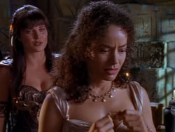 extant_XenaWarriorPrincess_1x12-BewareGreeksBearingGifts_0999