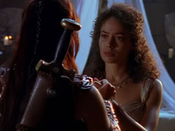 extant_XenaWarriorPrincess_1x12-BewareGreeksBearingGifts_1040